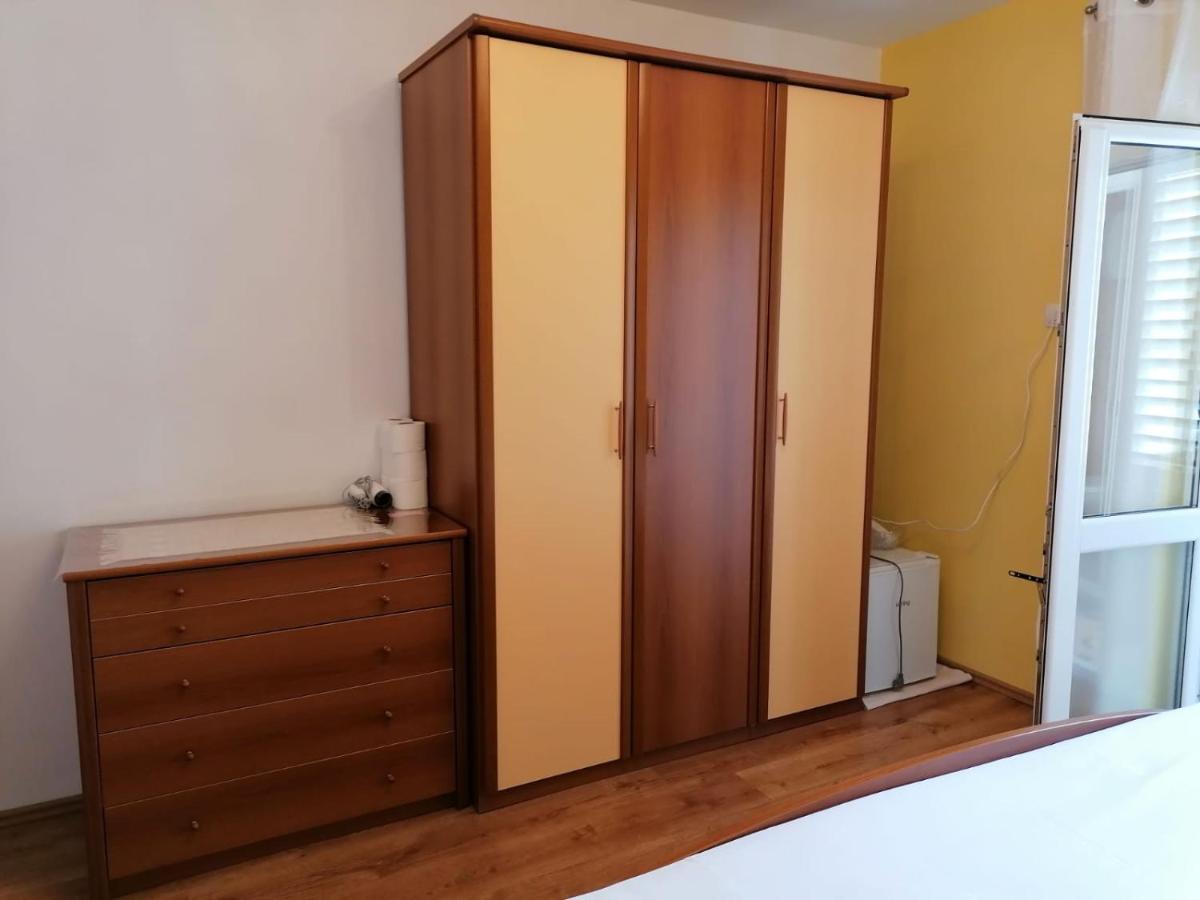 Guest House Lucija ماكارسكا المظهر الخارجي الصورة